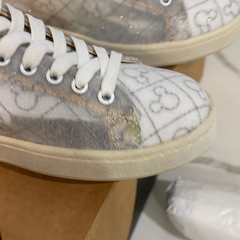 Disney Master of Arts Concept White and Gray Women's Sneakers - Picture 15 of 16